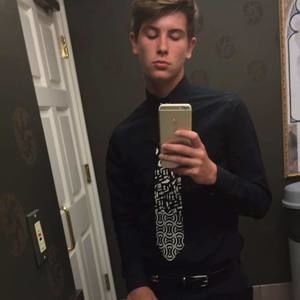 Meet your Posher, Elijah